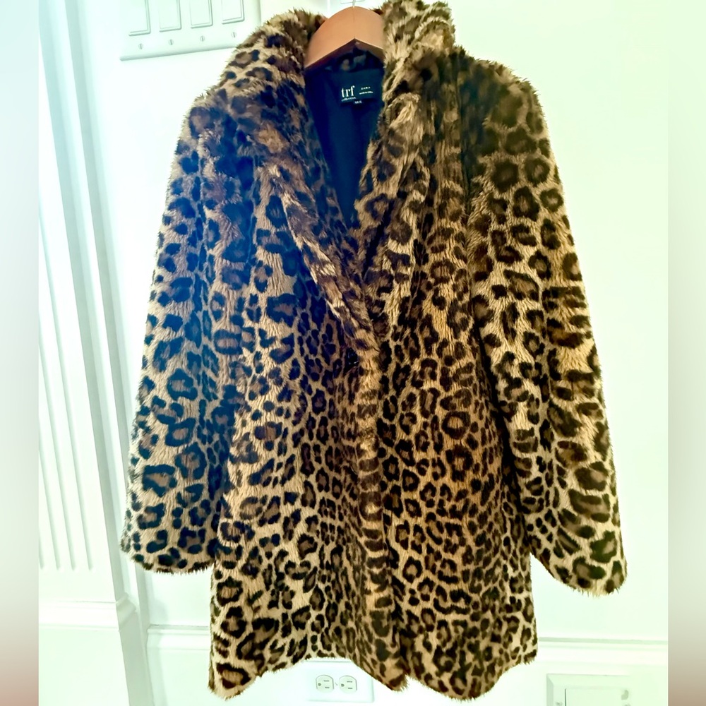 ZARA π§₯ Leopard Print Teddy Coat ANIMAL PRINT Women Jacket FAUX FUR Size XS TRF - Picture 4 of 17